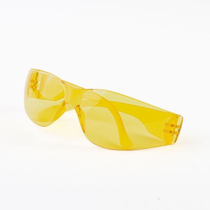 PORTADA DE LENTES DE SEGURIDAD DE POLICARBONATO COLOR AMBAR